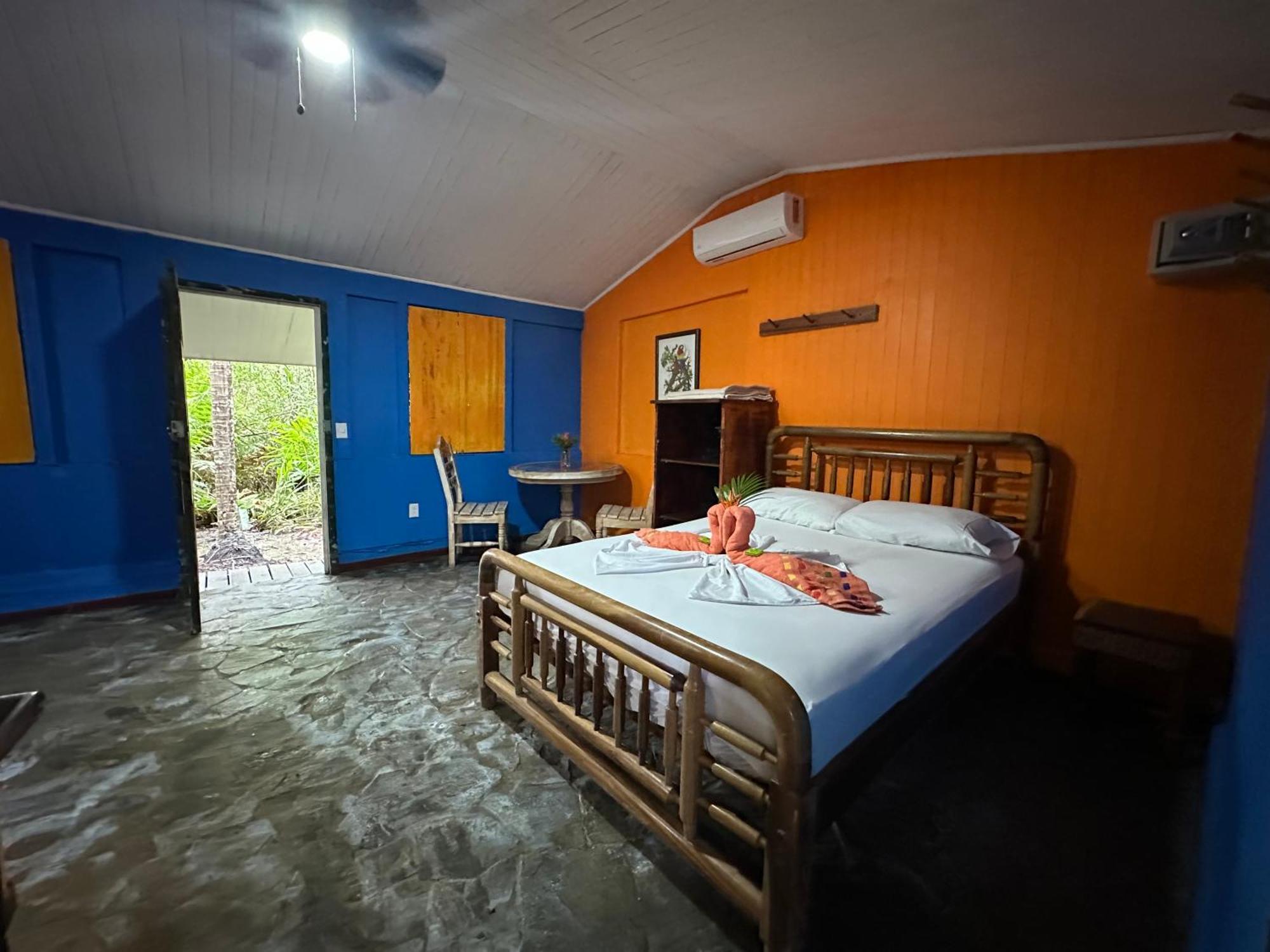 Chosa Manglar Suites & Cabins Puerto Jiménez 외부 사진
